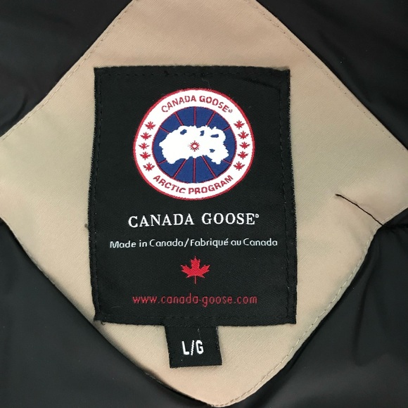 COPY - Canada Goose Langford Parka - Picture 6 of 6